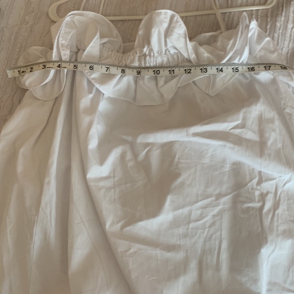 Dress - Picture 3 of 4